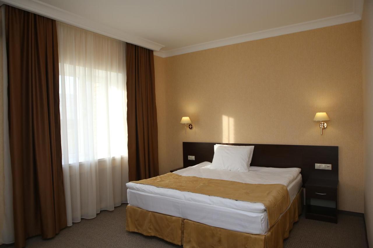 Hotel Aner Akmola Esterno foto