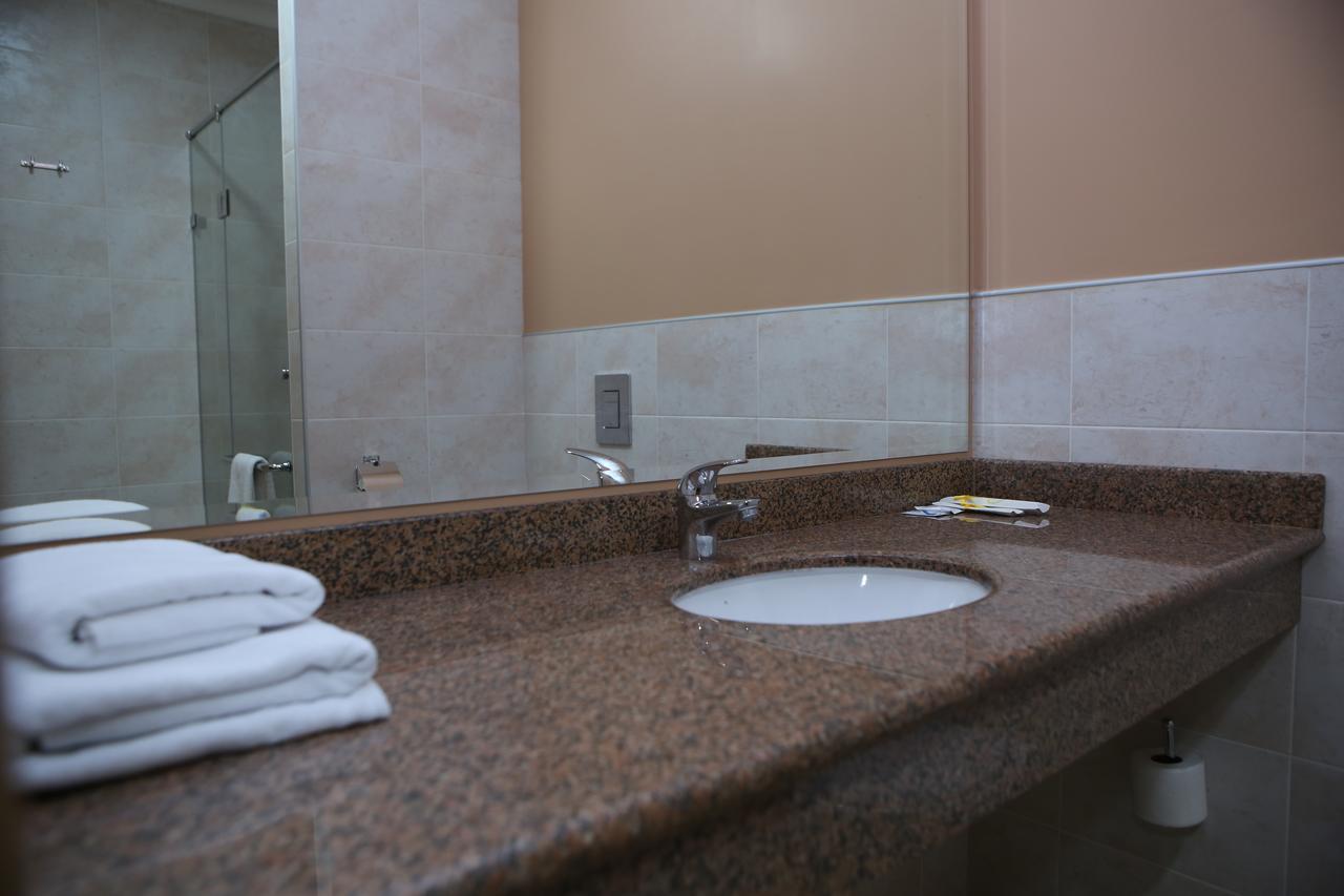 Hotel Aner Akmola Esterno foto