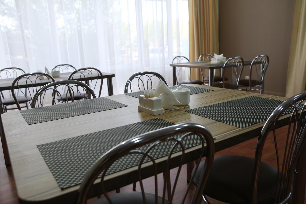 Hotel Aner Akmola Esterno foto