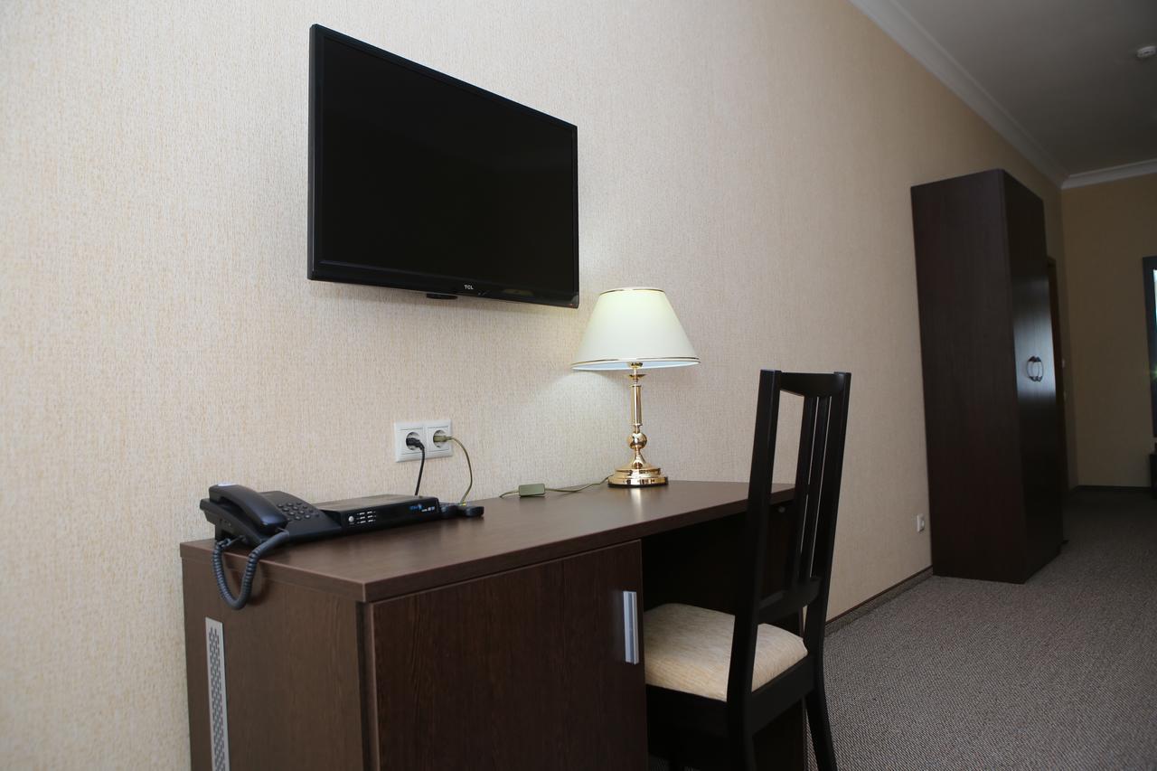 Hotel Aner Akmola Esterno foto