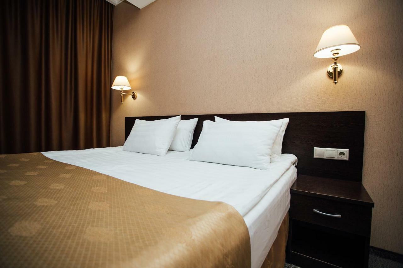 Hotel Aner Akmola Esterno foto