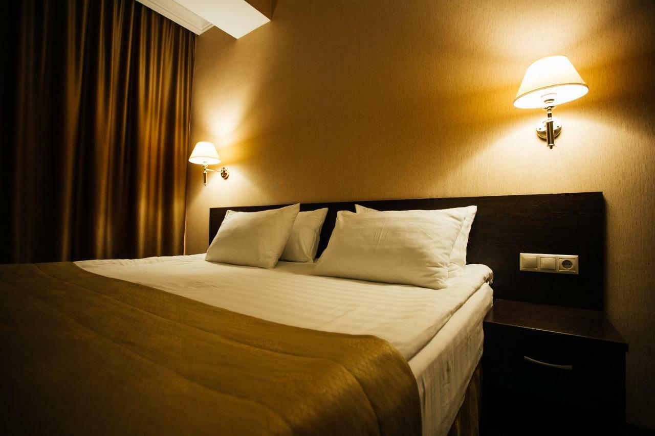 Hotel Aner Akmola Esterno foto